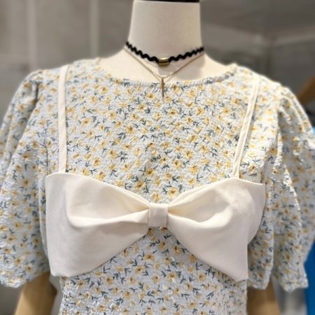 꽃 리본 블라우스