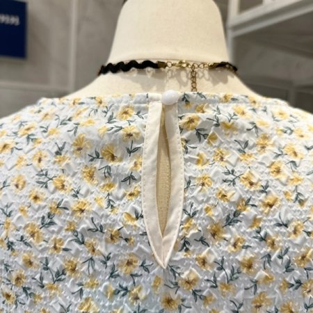 꽃 리본 블라우스