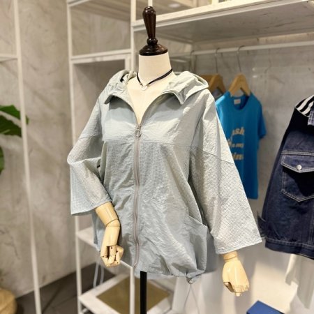 엠보 후드 점퍼