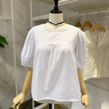 라운드 퍼프 블라우스