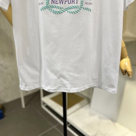 영문 레터링 티셔츠