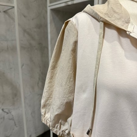 후드 절개 점퍼