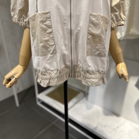 후드 절개 점퍼