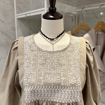 패턴 에이 블라우스