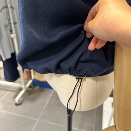 어깨 큐빅 티셔츠