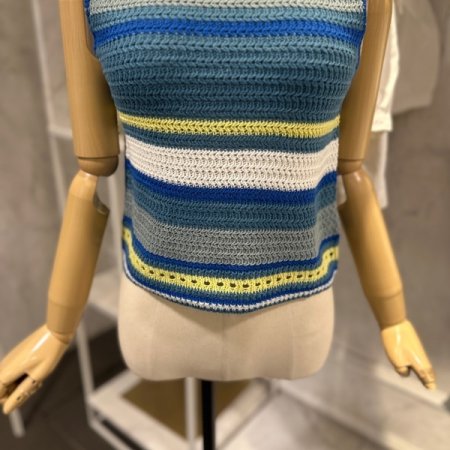 뜨개 단 민소매니트