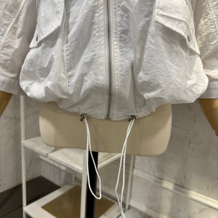 견장 스트링 점퍼