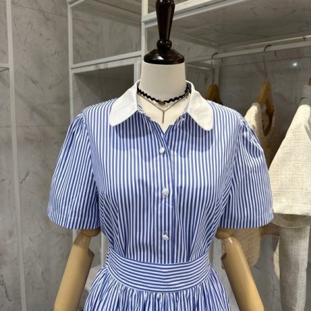 흰카라셔츠 스커트 세트