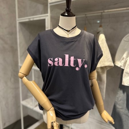 레터링 캡소매 티셔츠