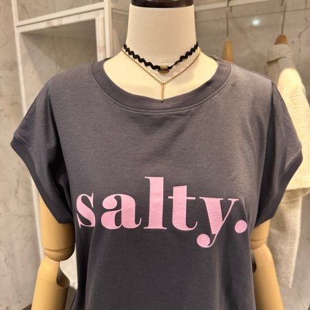 레터링 캡소매 티셔츠