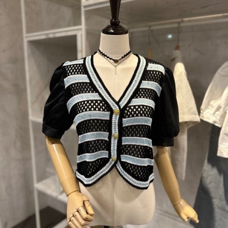 소매배색 단 니트