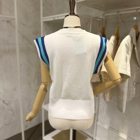 소매단 배색 니트