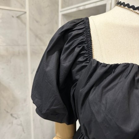 퍼프 셔링 블라우스