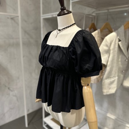 퍼프 셔링 블라우스