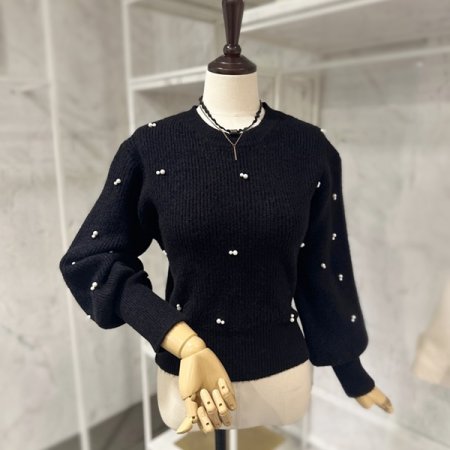 진주장식 퍼프 니트