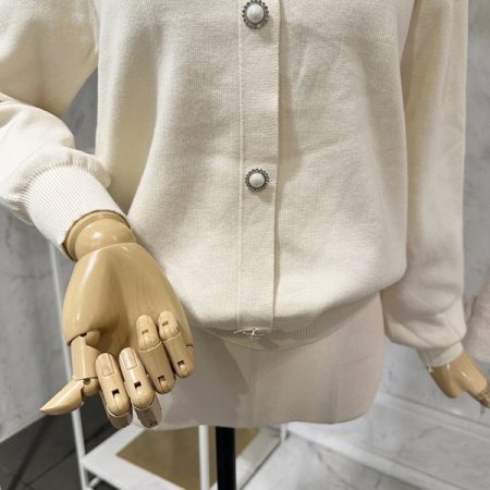 스카프리본 배색 니트