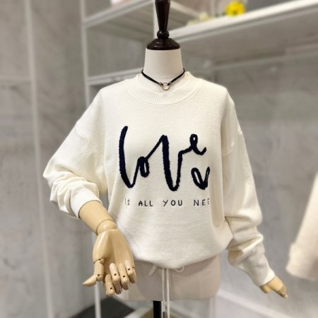 러브 레터링 스트링 니트