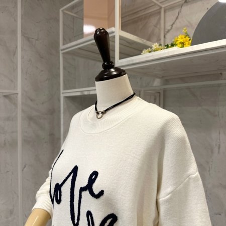 러브 레터링 스트링 니트