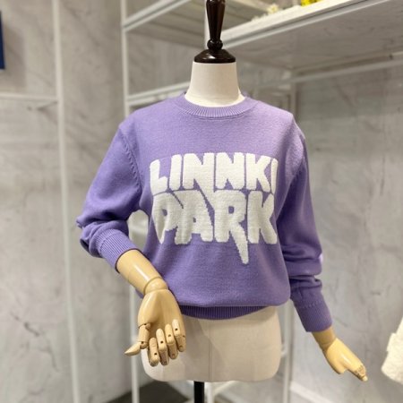 영문레터링 라운드넥 니트