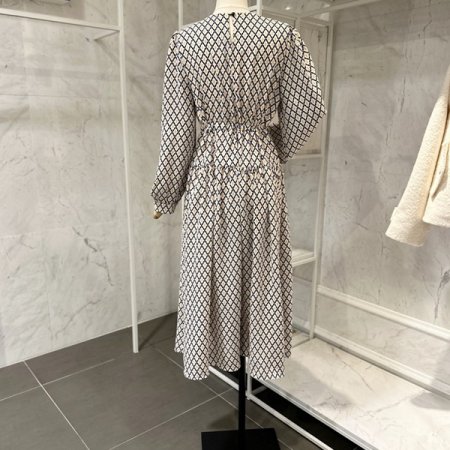 링 라운드 원피스