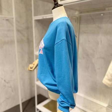 라운드넥 레터링 맨투맨티셔츠