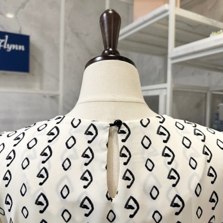 링 커브 스트링 원피스