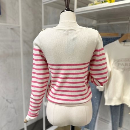 보트넥 스트라이프 니트