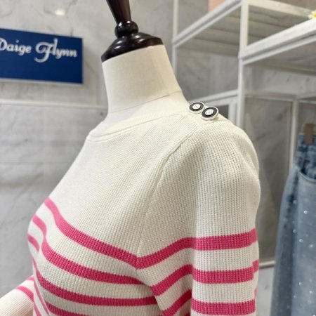 보트넥 스트라이프 니트