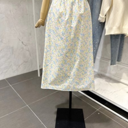 플라워 핀턱 에이라인 스커트