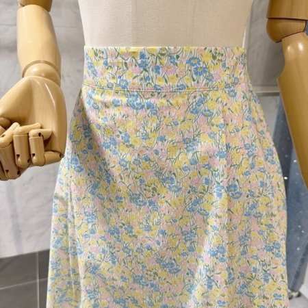 플라워 핀턱 에이라인 스커트