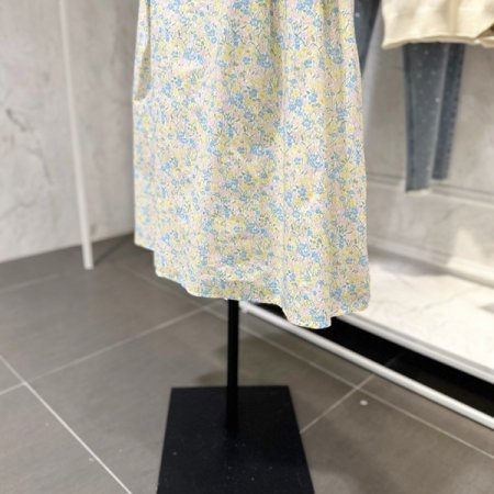 플라워 핀턱 에이라인 스커트