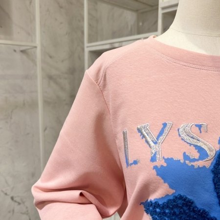 뒷 지퍼 레터링 티셔츠