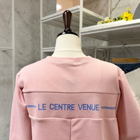 뒷 지퍼 레터링 티셔츠