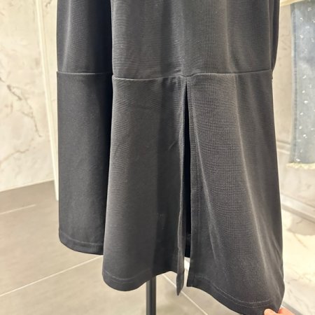 트임 카라 배색 원피스