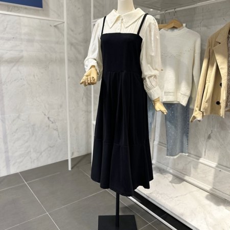 트임 카라 배색 원피스