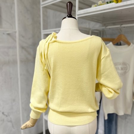 언발 어깨 리본 니트