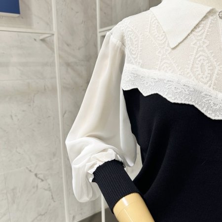 시스루 배색 카라 니트