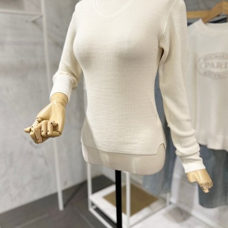 골지 트임 브이넥 니트