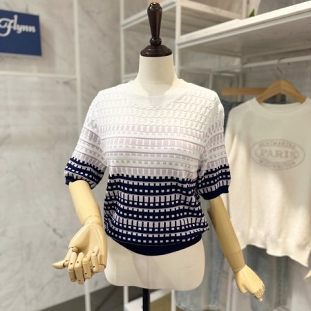 투톤 라운드 니트