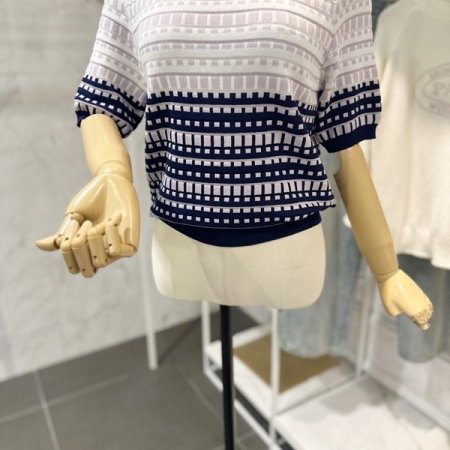 투톤 라운드 니트