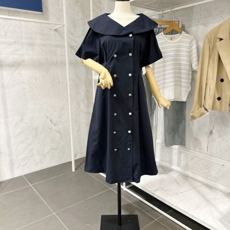 더블 카라 원피스