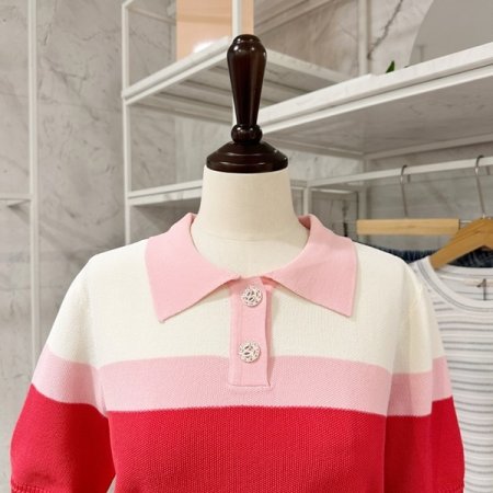 투버튼 카라 니트