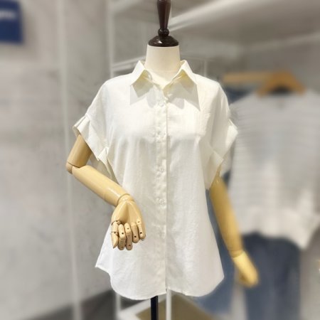 캡소매 핀턱 블라우스