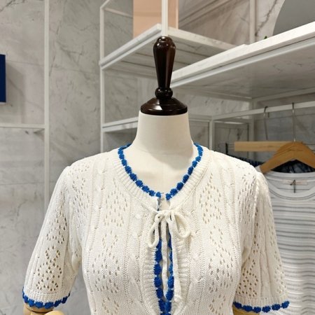 쓰리 리본 가디건