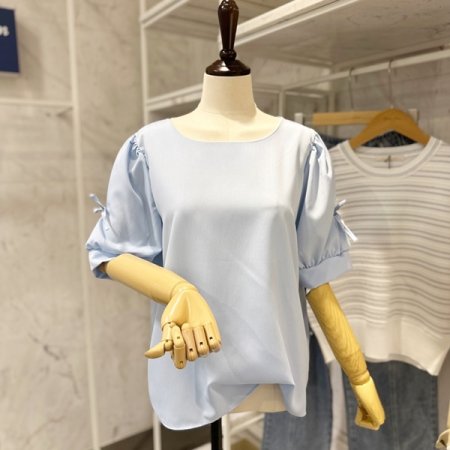 반팔 리본타이 블라우스