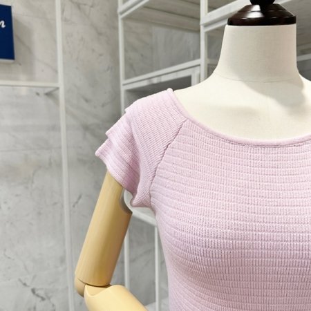 이중 프릴 니트