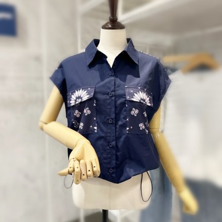 뒷 문양 스트링 셔츠