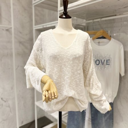 뒷끈 루즈핏 브이넥 니트