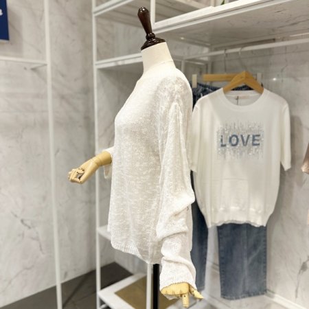 뒷끈 루즈핏 브이넥 니트