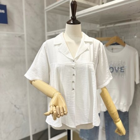 카라 핀턱 블라우스